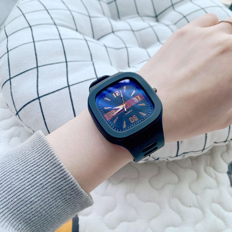 WhatsApp Image 2025-10-07 at 9.50.27 PM Men & Women Square Watch