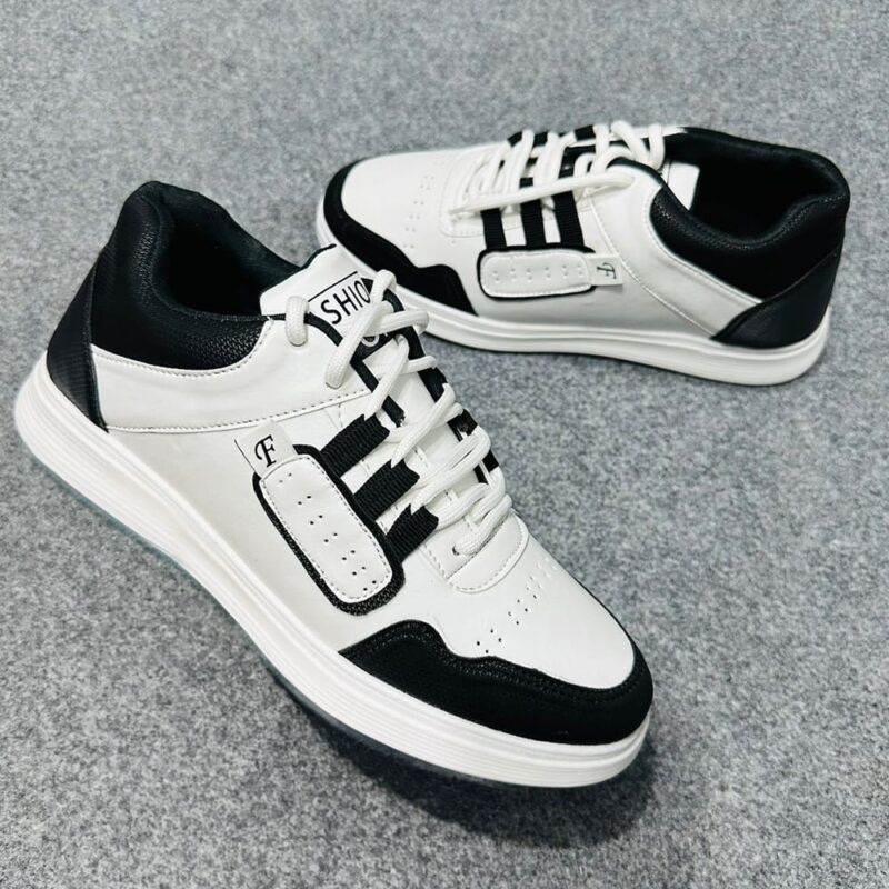 Sports Look Canvas Sneakers For Men