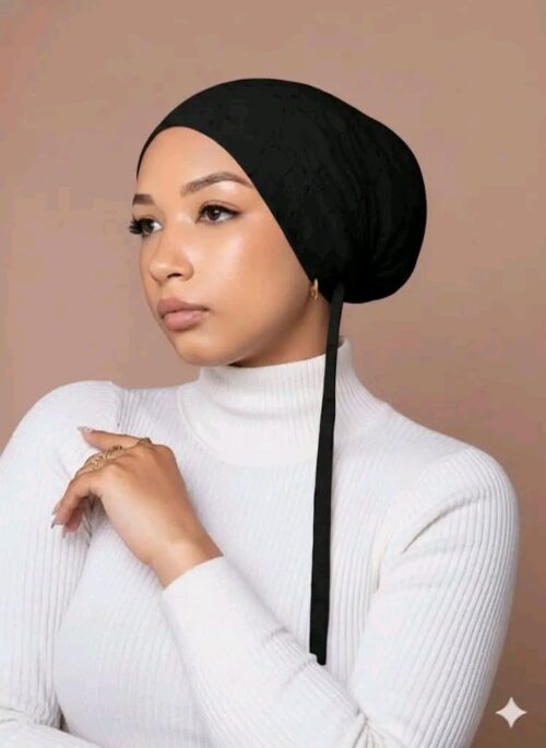 চিকেন এমব্রয়ডারি ইনার ক্যাপ [ black]